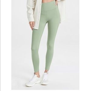 Girlfriend Collective Compressive High-Rise Leggings light green